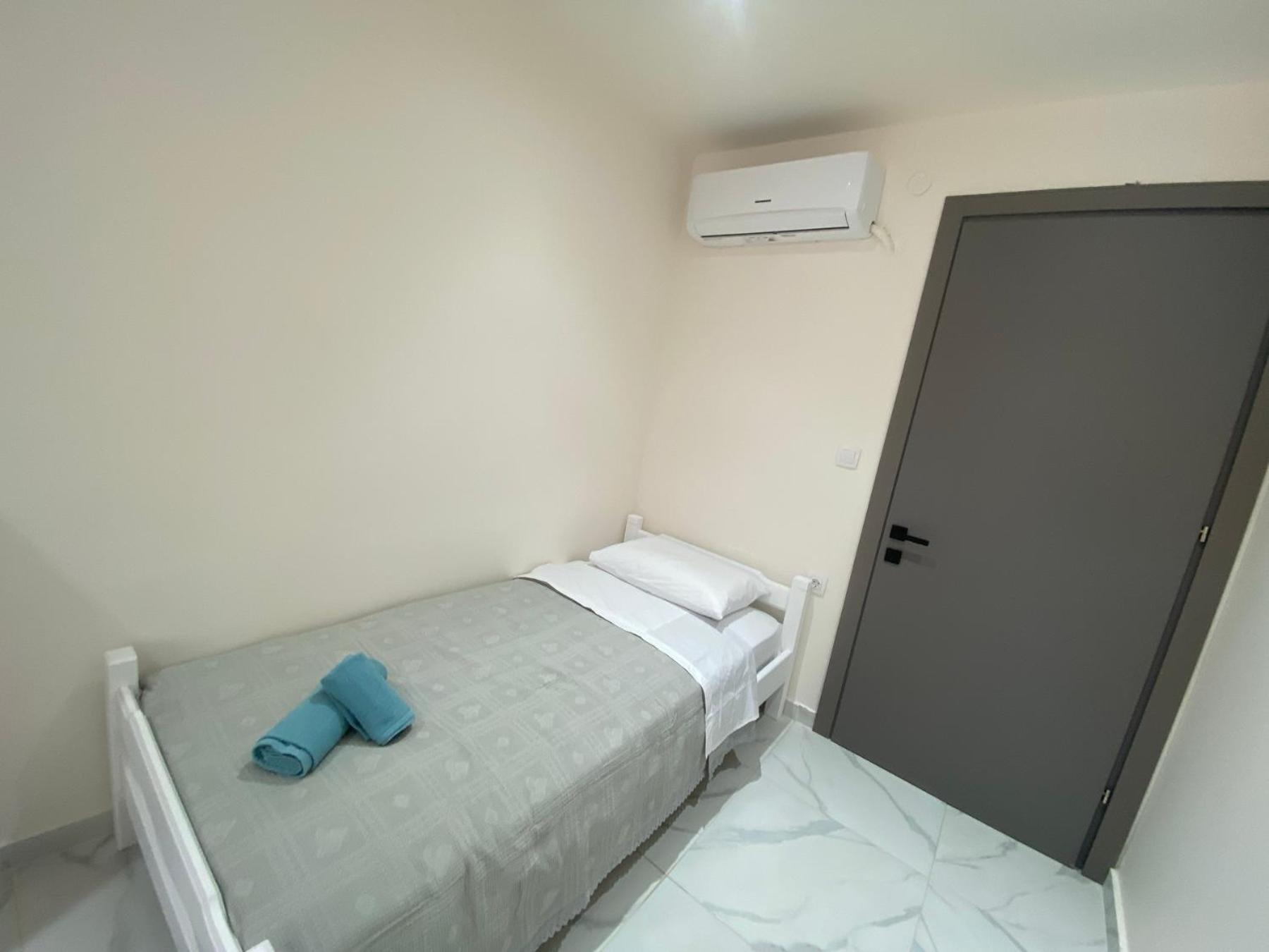 Villa Cemil Alexandroupoli Eksteriør billede